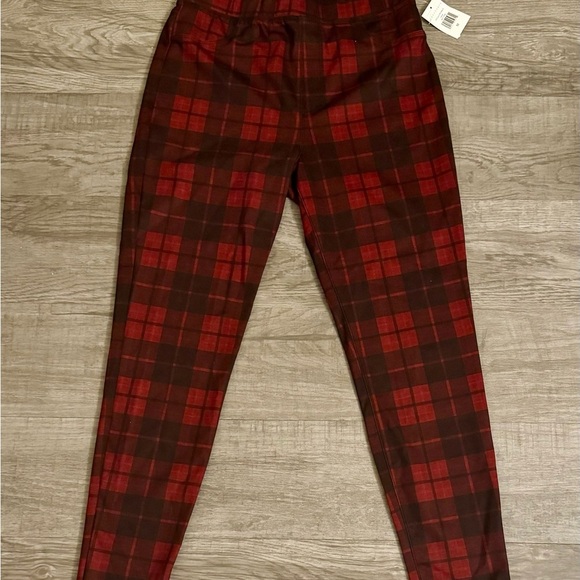 NWT Y2K 90’s Vibe Sanctuary Red and Black Plaid Cropped Pants ~ SZ: M - Picture 2 of 9